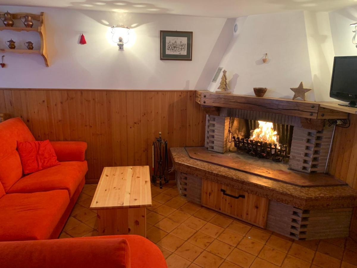 Appartamento Tipico Vista Dolomiti Nevegal Exteriör bild